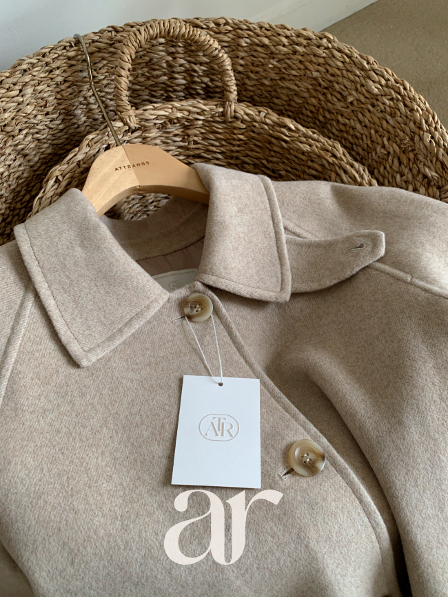 【日本製】コムサデモード　高級極厚手ヘリンボーン地ロングコート 日本製】コムサデモード高級極厚手ヘリンボーン地ロングコート