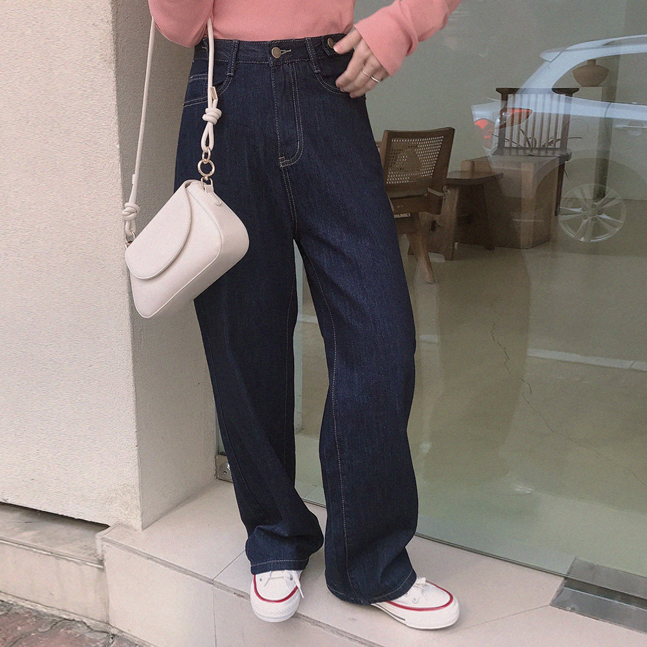 ストレートデニムパンツ