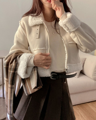 디얼 버클 스웨이드 양털 크롭 무스탕