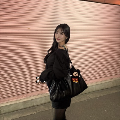 베일리 기모 맨투맨