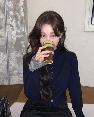 チェッカーカーディガン