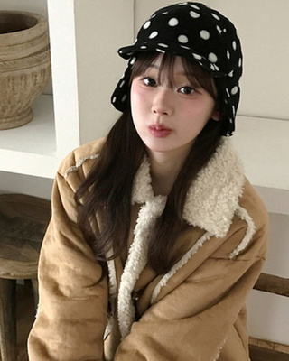 フリースイヤーマフドット帽子