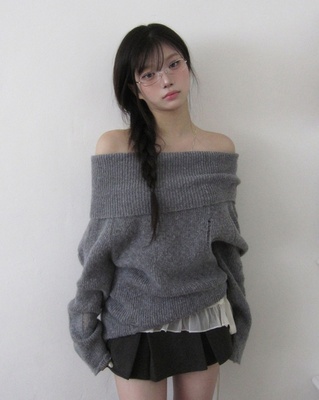 ダメージオーバーオフニット