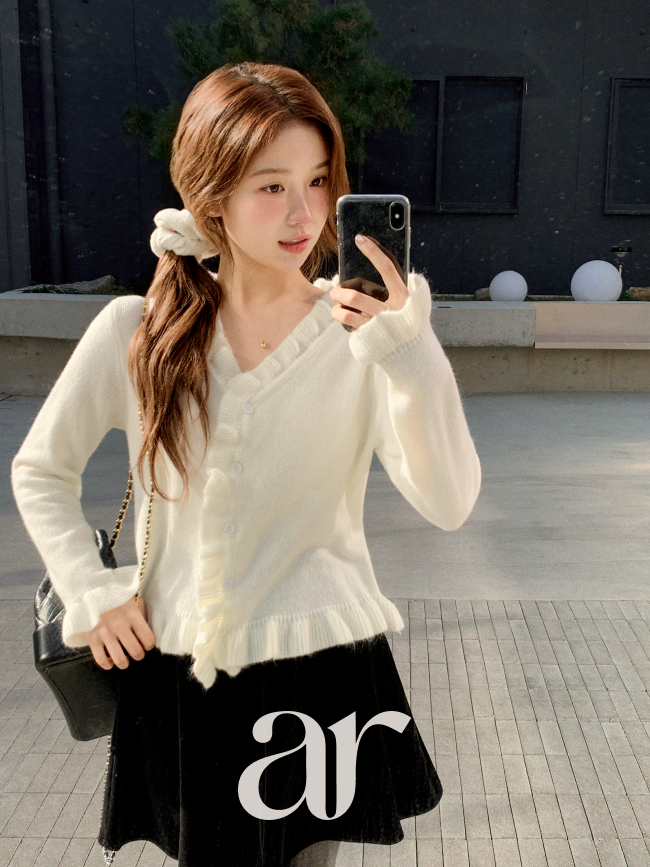 ほっそり見えフリル／ソフトウール) Vネック ウール フリル ニット