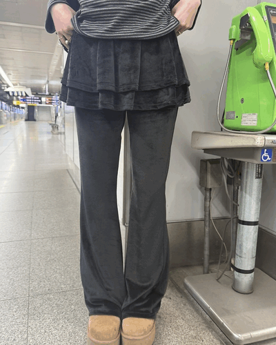 ベルベッドスカート付きパンツ