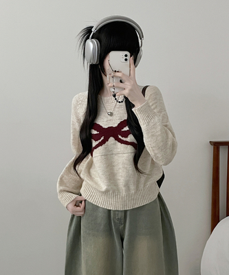 빅리본배색라운드세미크롭긴팔울니트