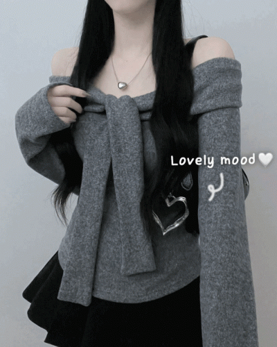 디엘꼬임리본오프숄더기모긴팔티셔츠