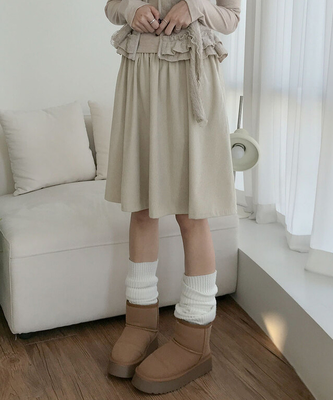 주주 골덴 코듀로이 A라인 뒷밴딩 속바지내장 플레어 미디 스커트