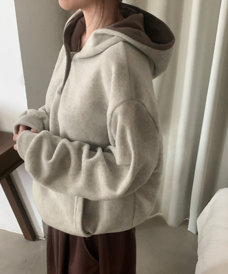 토즈오 버튼 스냅 후드 배색 후리스