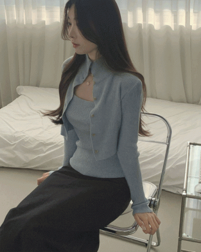 일체형 하이넥 레이어드 니트 셋업