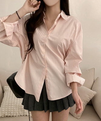 슈가 스트라이프 줄지 루즈핏 옆 트임 셔츠