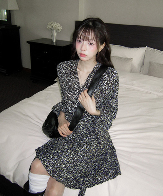 フラワーワンピース