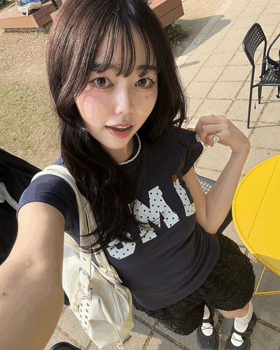 걸리 도트 로고 티셔츠