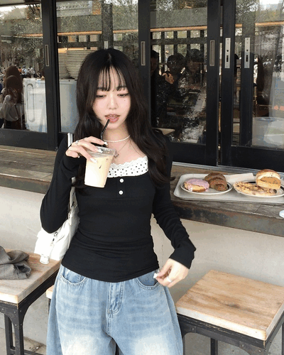 도트 셔링 일체형 긴팔 티셔츠