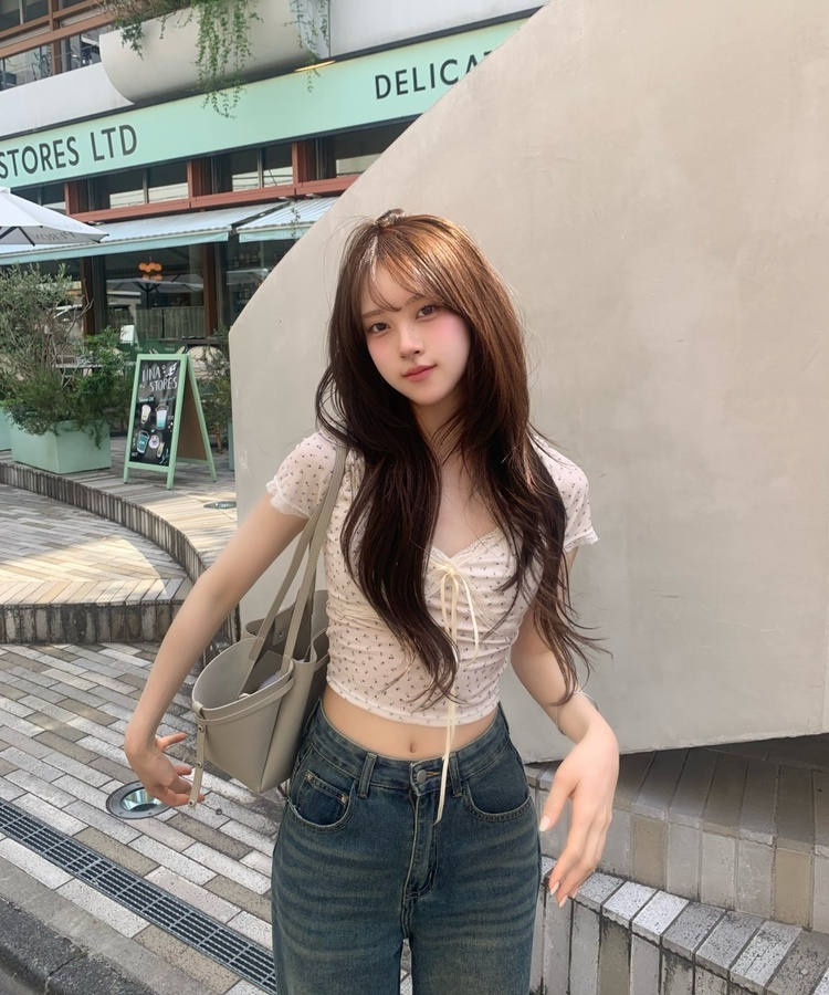shop faerie フェアリー 韓国 レースシャーリング トップス 小花柄レースリボンシャーリングトップス｜半袖Tシャツ｜韓国