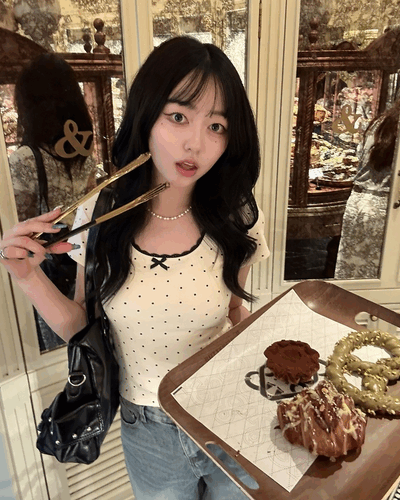 ドットリボンレースTシャツ