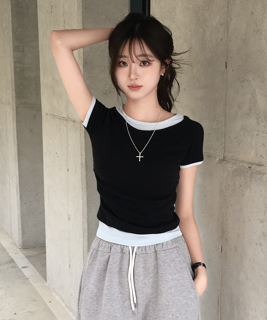 [데일리무드][레이어드효과] 옆셔링으로 허리잘록! 하리보 라운드 배색 레이어드 여름 반팔 티셔츠 골지 슬림핏 상의, 말라보이는 셔링 반팔티 4color