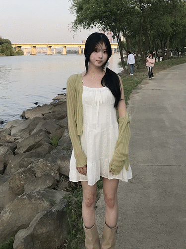 パンチングシースルークロップカーディガン