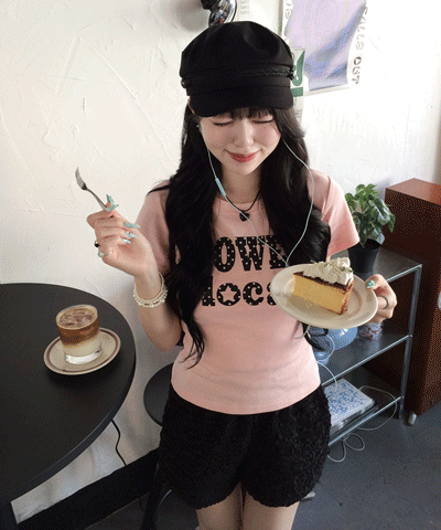 도트 레터링 크롭 반팔티