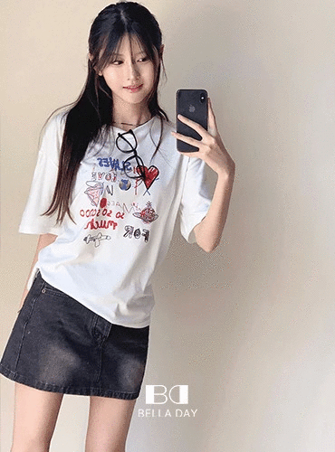 グラフィティオーバーサイズTシャツ｜半袖Tシャツ｜韓国ファッション