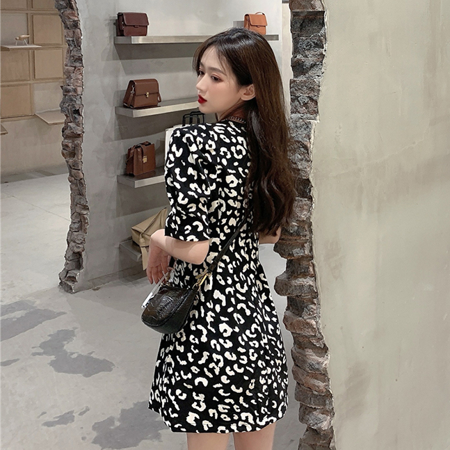 Sona レオパードミニワンピース 10代 代女性ファッション韓国通販