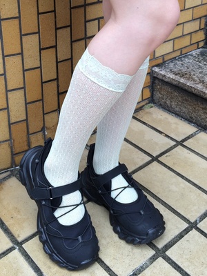 メッシュレースニーソックス