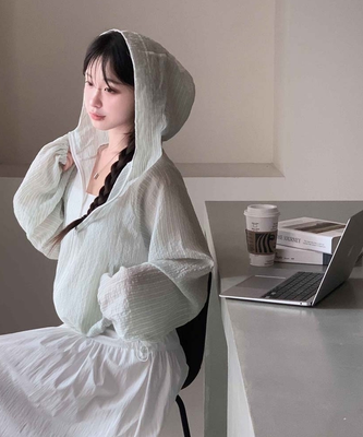 꿉꿉함 제로보송이 스트라이프 후드 스트링 루즈핏 여름 바람막이 점퍼