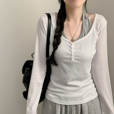 レイヤードホルターネックTシャツ