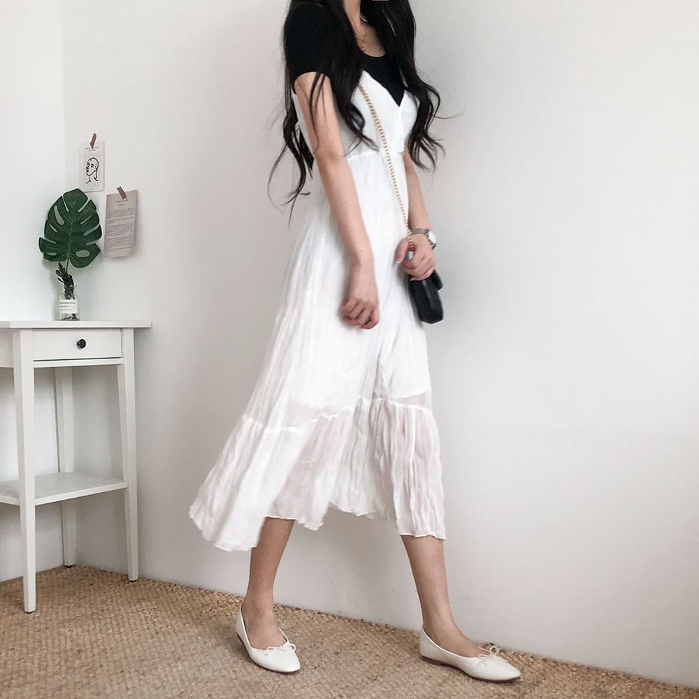Sona シワ加工キャミソールワンピース 10代 代女性ファッション韓国通販