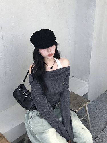 【단독상품】홀터 셔링 오프숄더 니트