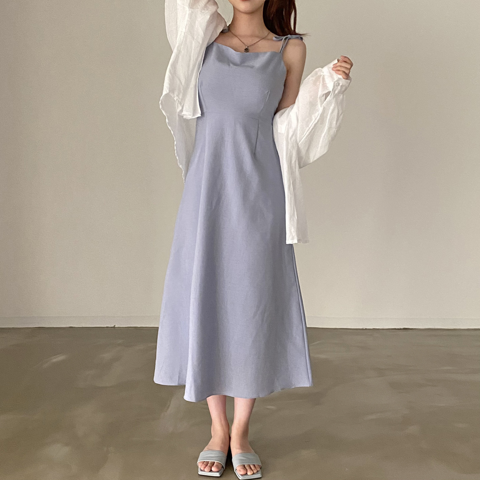SONA | ストラップキャミソールロングワンピース | 10代・20代女性ファッション韓国通販