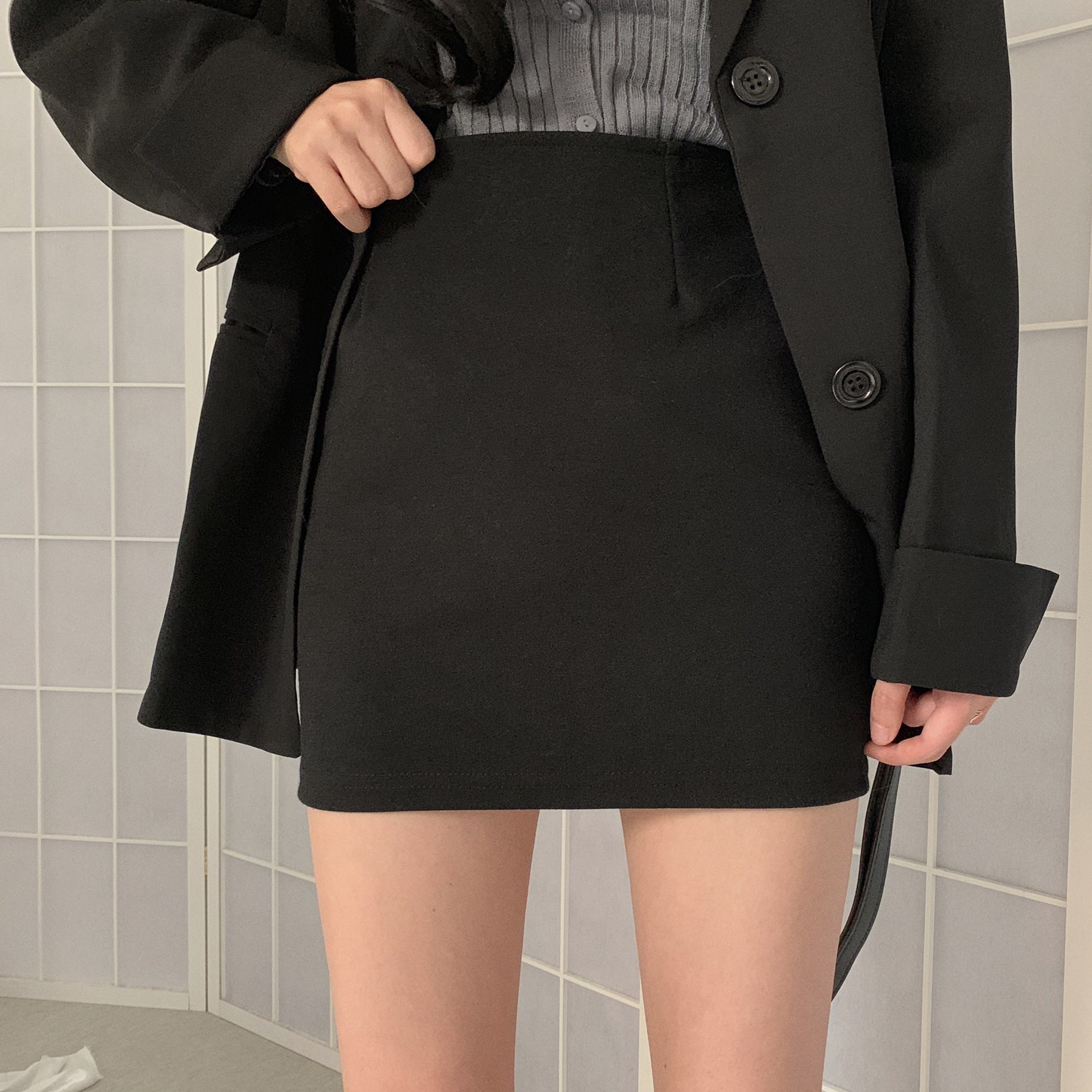 SONA | Hラインミニスカート | 10代・20代女性ファッション韓国通販