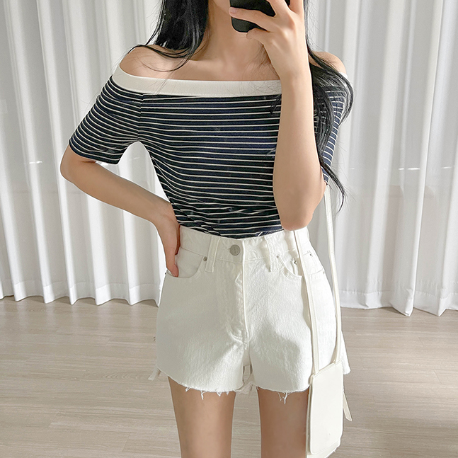Sona オフショルダーストライプ半袖tシャツ 10代 代女性ファッション韓国通販