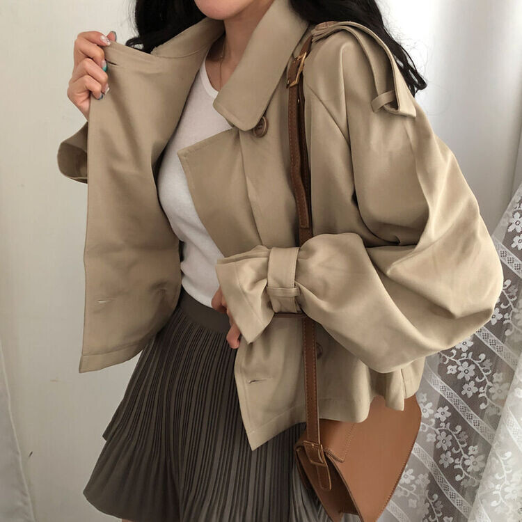 풀 디테일 크롭 트렌치 자켓 베이지