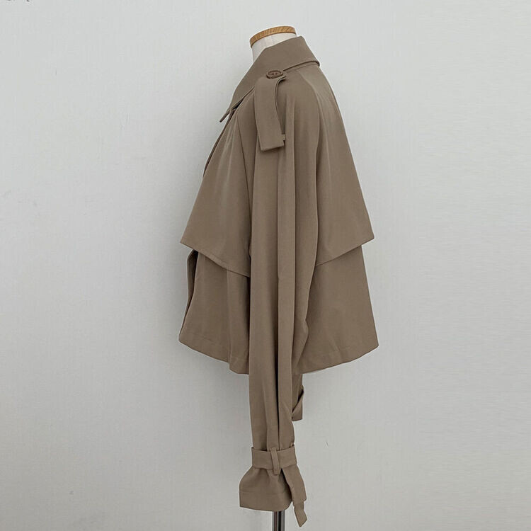 풀 디테일 크롭 트렌치 자켓