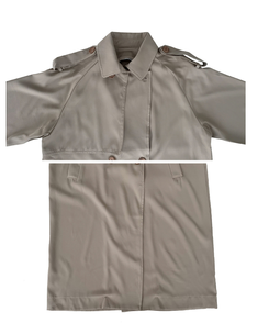 ルーズフィットトレンチコート