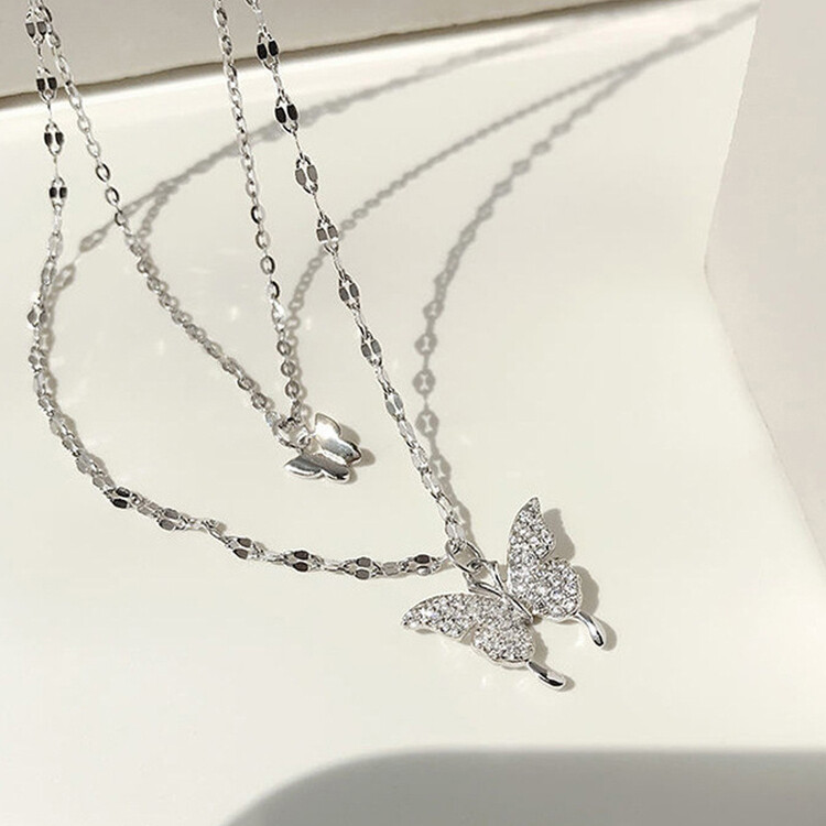 2連バタフライレイヤードネックレス