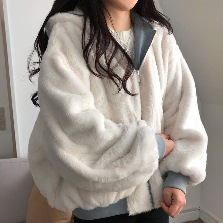 왕따숩 리버시블 항공 밍크 점퍼 무스탕 패딩 베이지