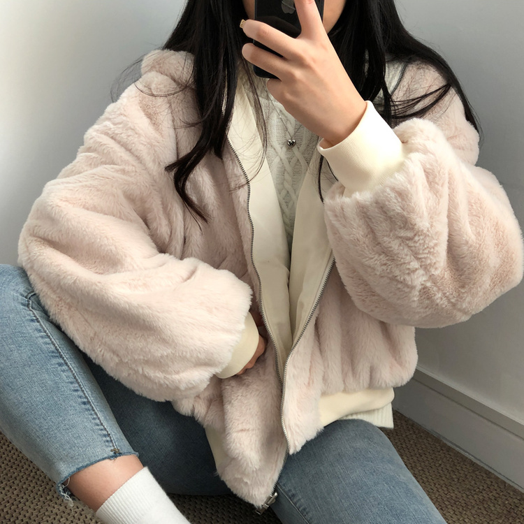 왕따숩 리버시블 항공 밍크 점퍼 무스탕 패딩 베이지