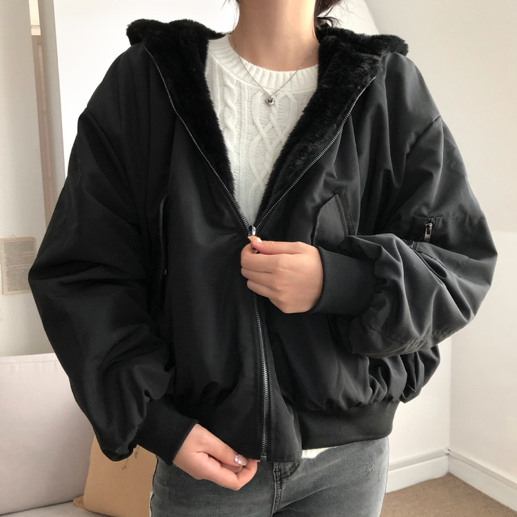 왕따숩 리버시블 항공 밍크 점퍼 무스탕 패딩 블랙