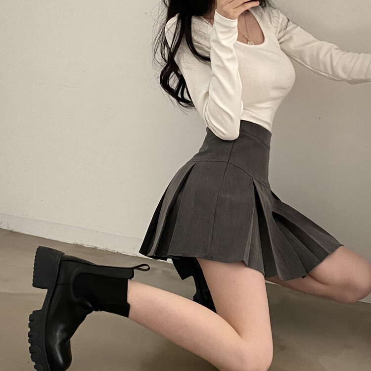 ハーフプリーツスカート グレー