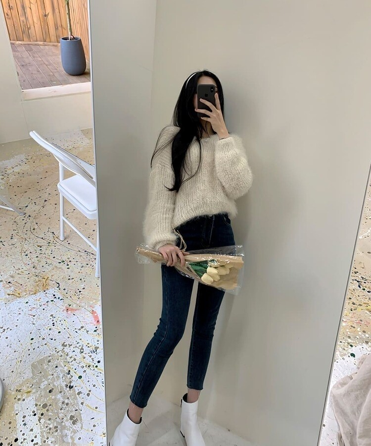 ソフトルーズフィットファーニット5色｜ニット｜韓国ファッション通販 SONA