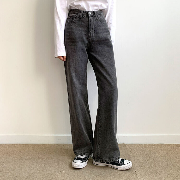 Ponpoko様　　新品タグ付き SOLNI ソルニ　プリントワイドデニム M ポップアップ即完売 SOLNIのプリントデニムʚ✞ɞ 遂に5/8 12:00