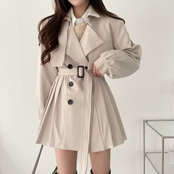 プリーツショートトレンチコート(ベルト付き) ベージュ