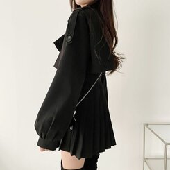 プリーツショートトレンチコート(ベルト付き) ブラック