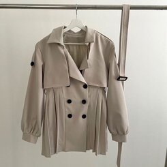 プリーツショートトレンチコート(ベルト付き)
