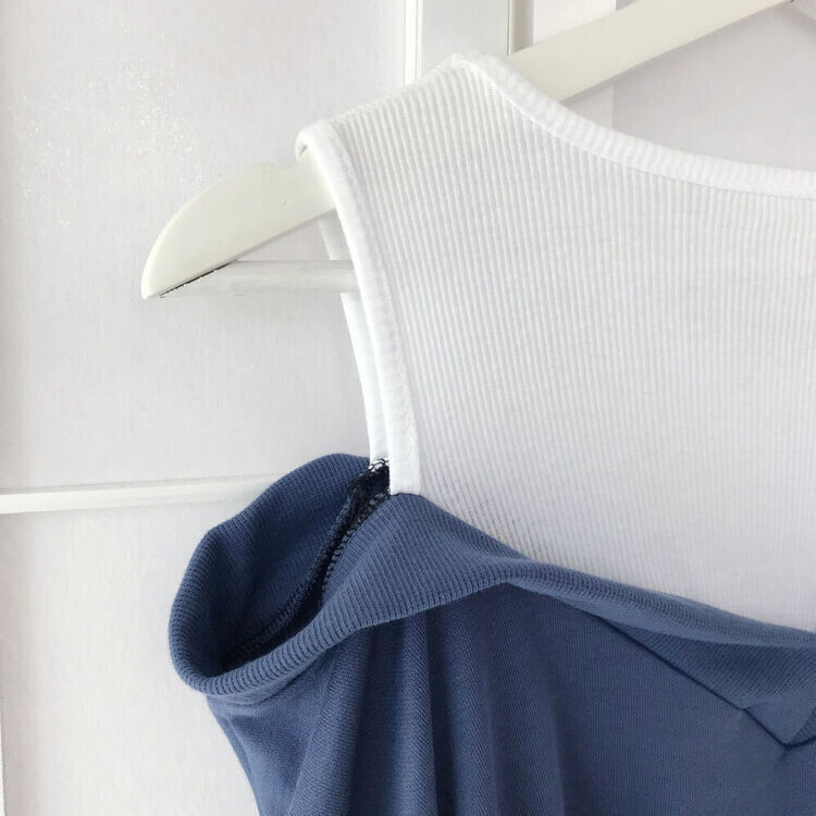 肩スリットレイヤードスウェット