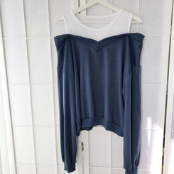 肩スリットレイヤードスウェット