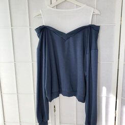 肩スリットレイヤードスウェット