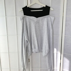 肩スリットレイヤードスウェット